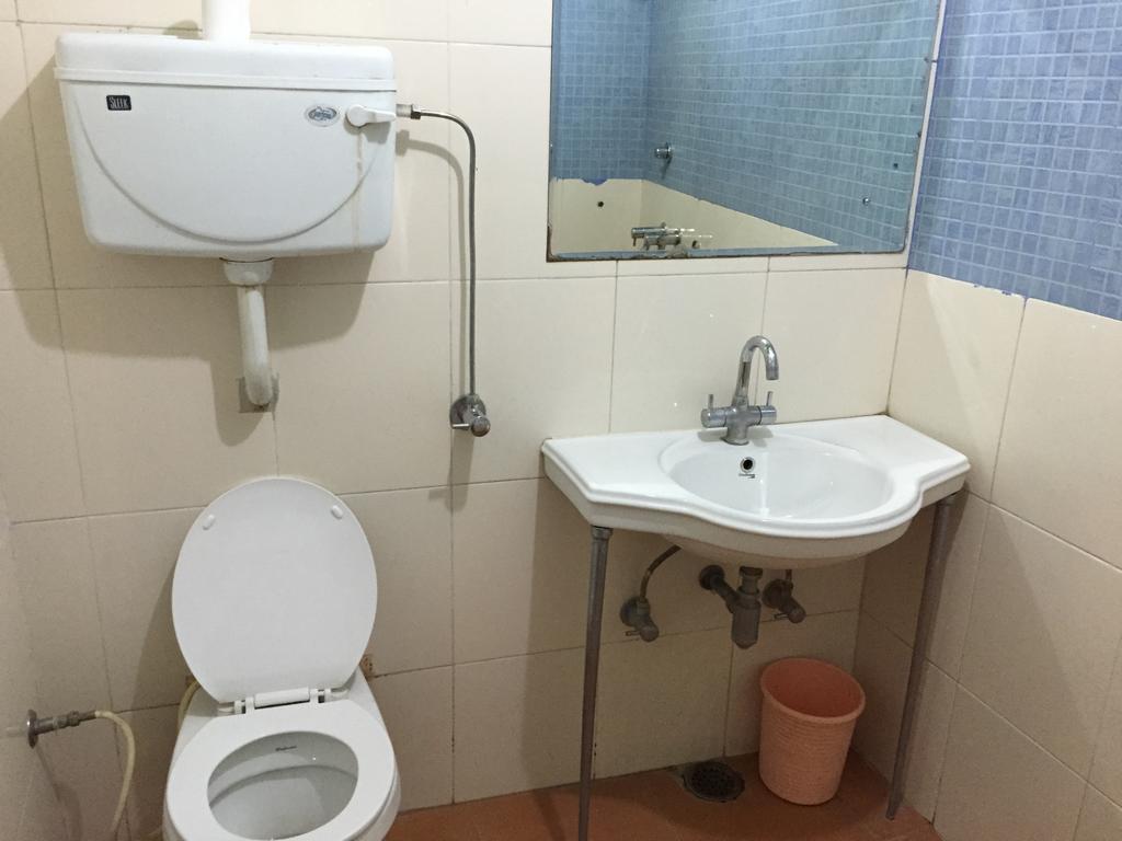 Hotel Swastik Jammu Zimmer foto