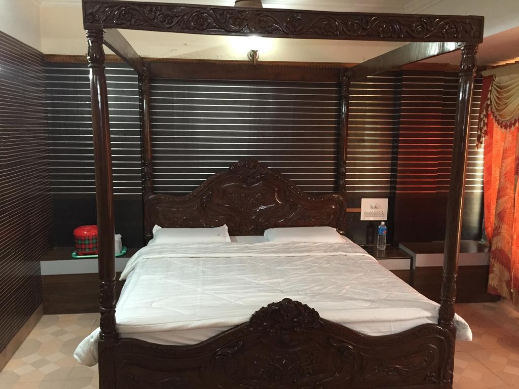 Hotel Swastik Jammu Zimmer foto